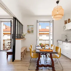 La Colline Yourhosthelper Appartement